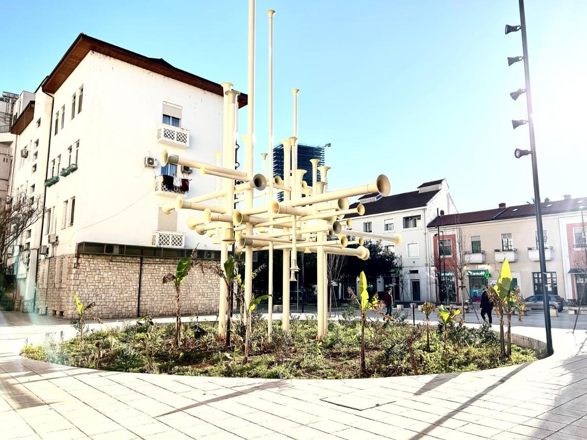 Tirana Square Hotel Esterno foto