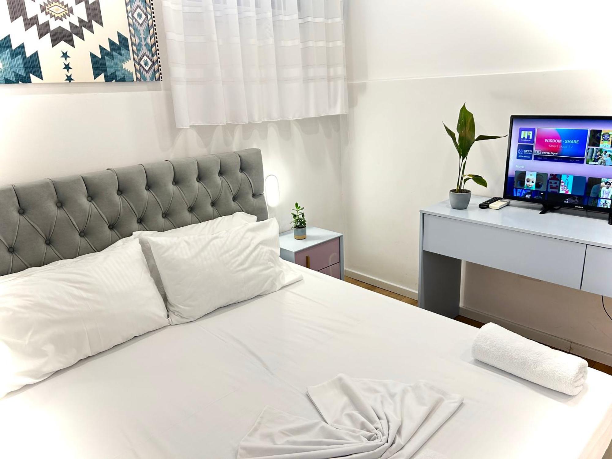 Tirana Square Hotel Esterno foto